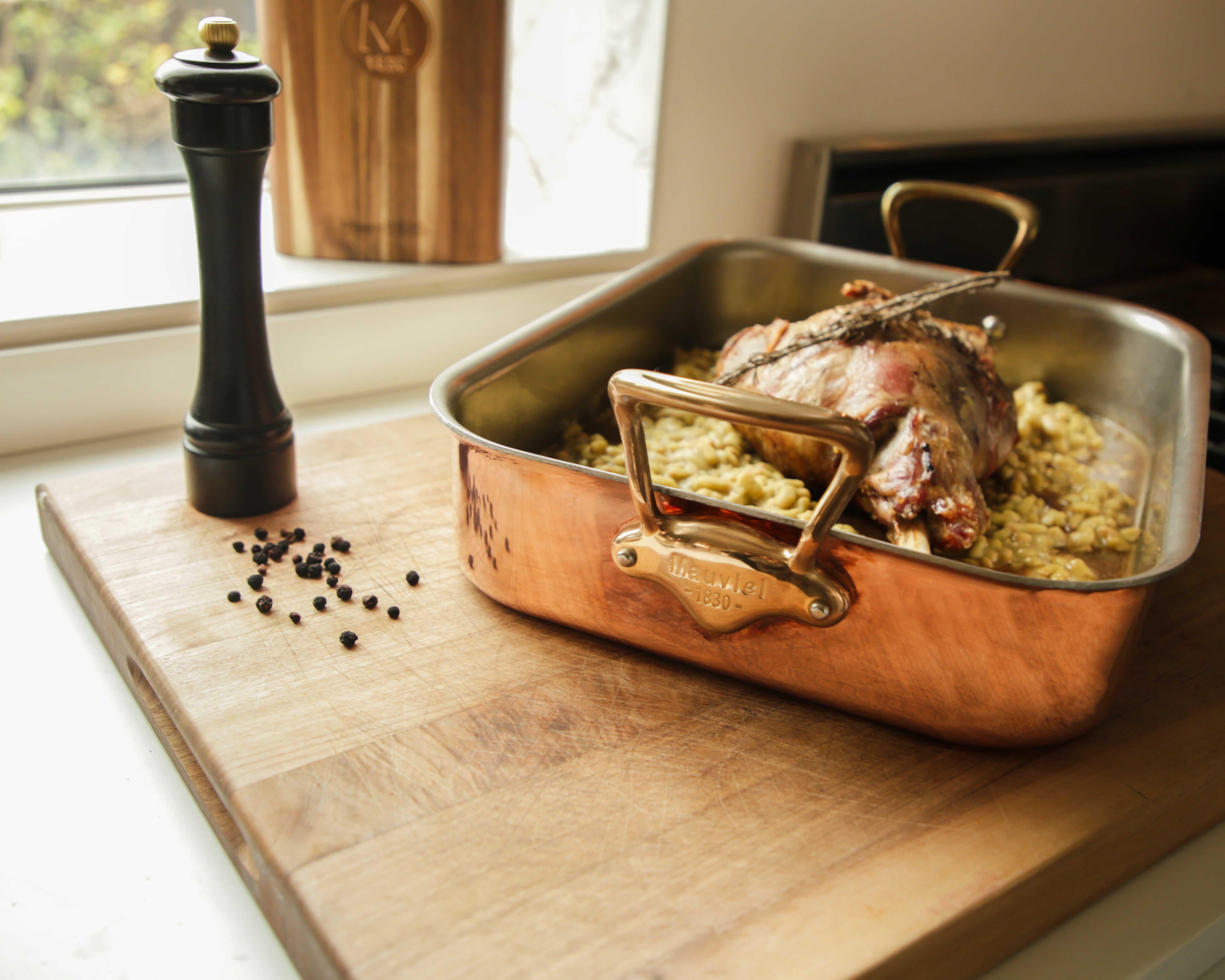 Mauviel Copper Roasting Pan With Brass Handles, 13.7 x 9.8-In - Mauviel1830