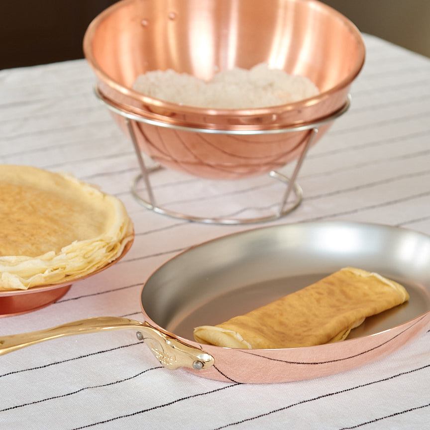 Mauviel M'Heritage M'150 B Copper Oval Frying Pan With Brass Handle, 11.8 x 7.9-In - Mauviel1830