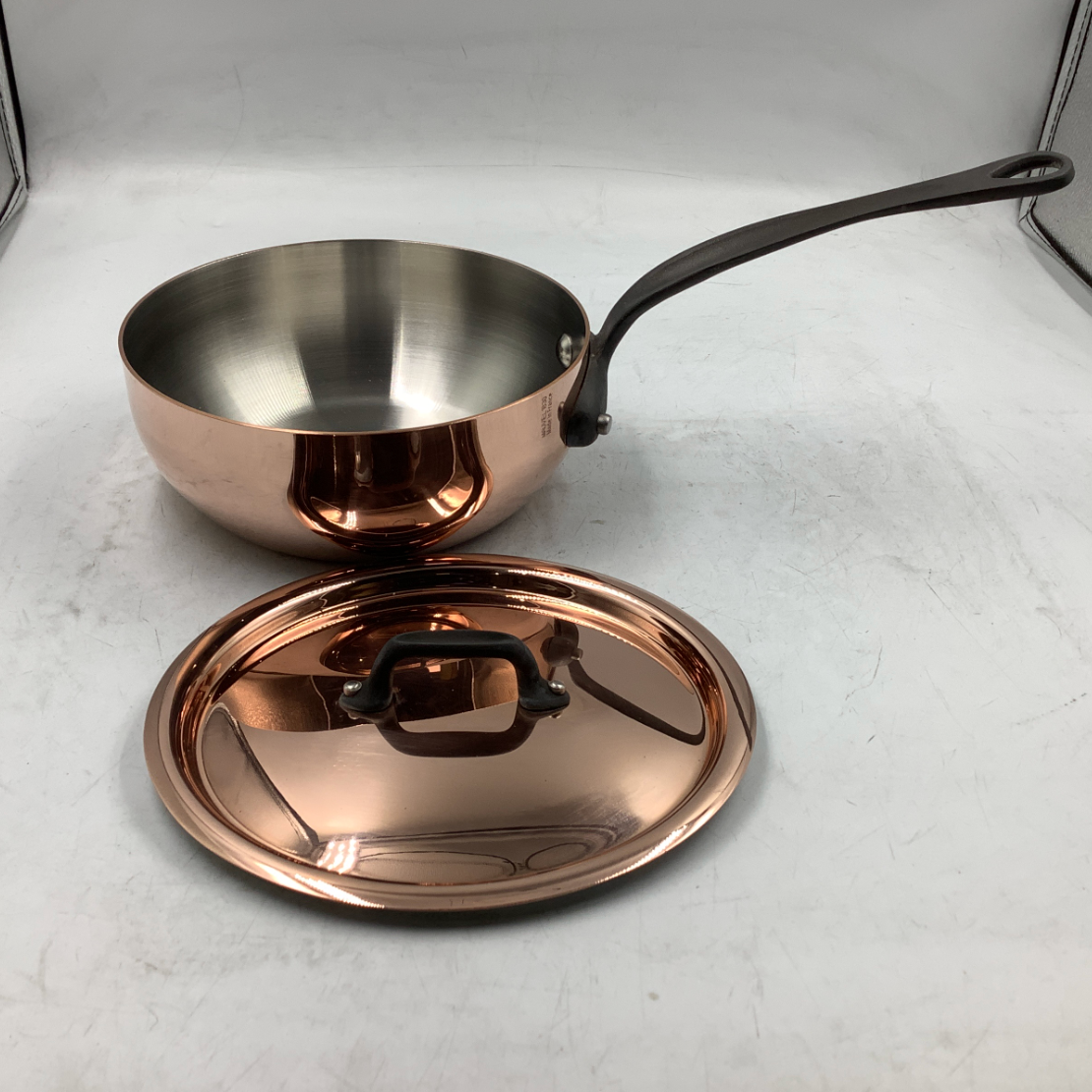 Mauviel M'Heritage 150 CI 1.5mm Polished Copper Chef Pan, 1.8-Qt.