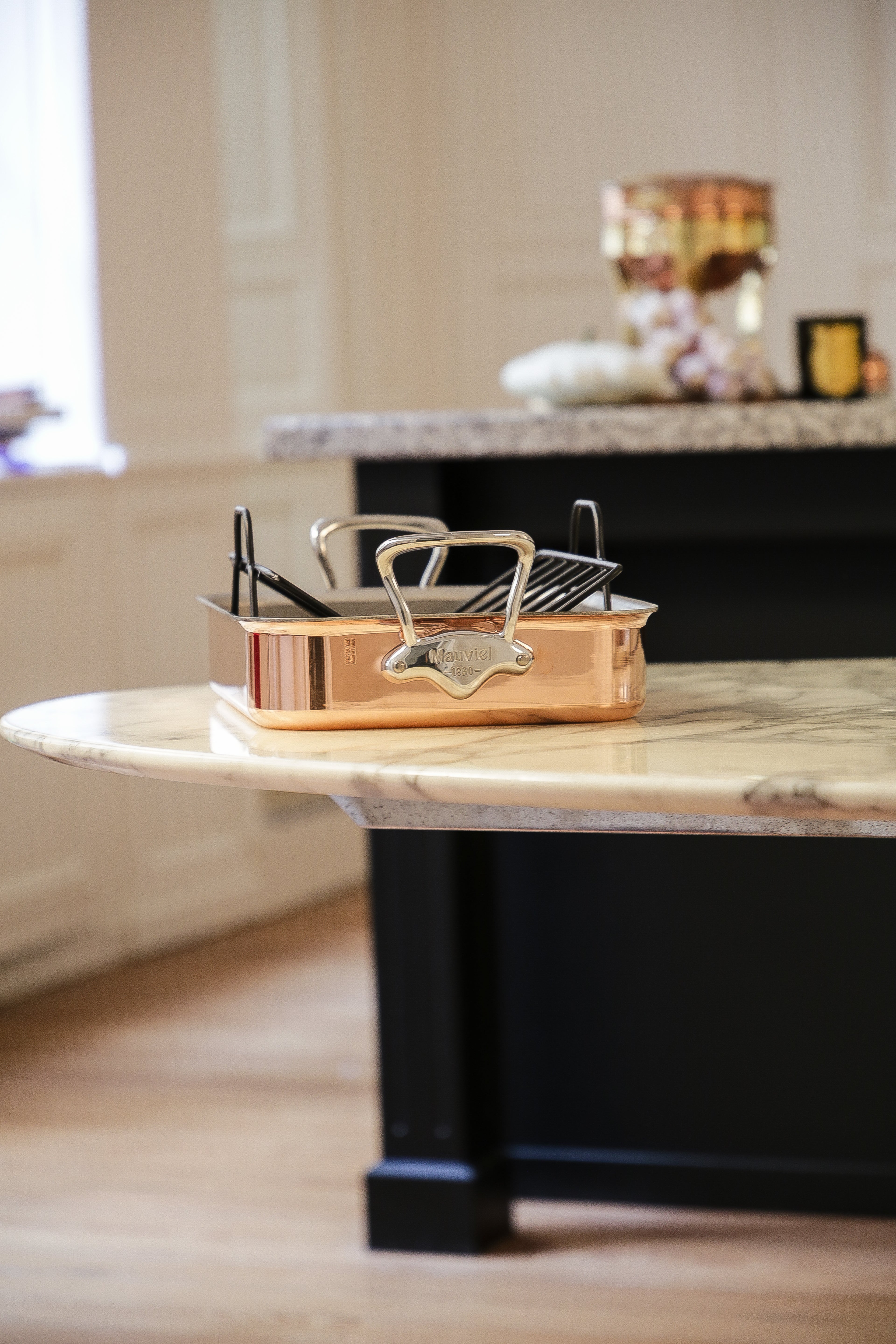 Mauviel Copper Roasting Pan With Rack, Cast Stainless Steel Handles, 13.7 x 9.8-in - Mauviel1830