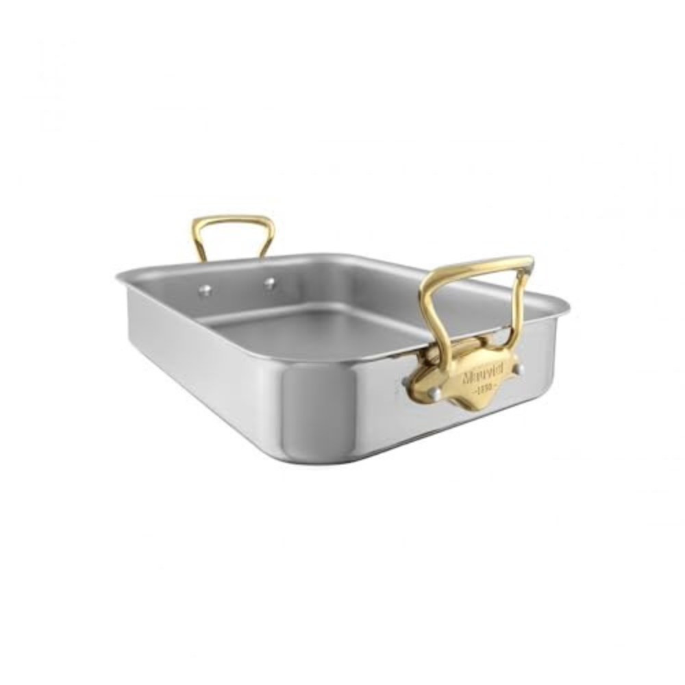 Mauviel stainless steel roasting pan with brass handles, measuring 13.7 x 9.8 inches, suitable for oven roasting and baking.