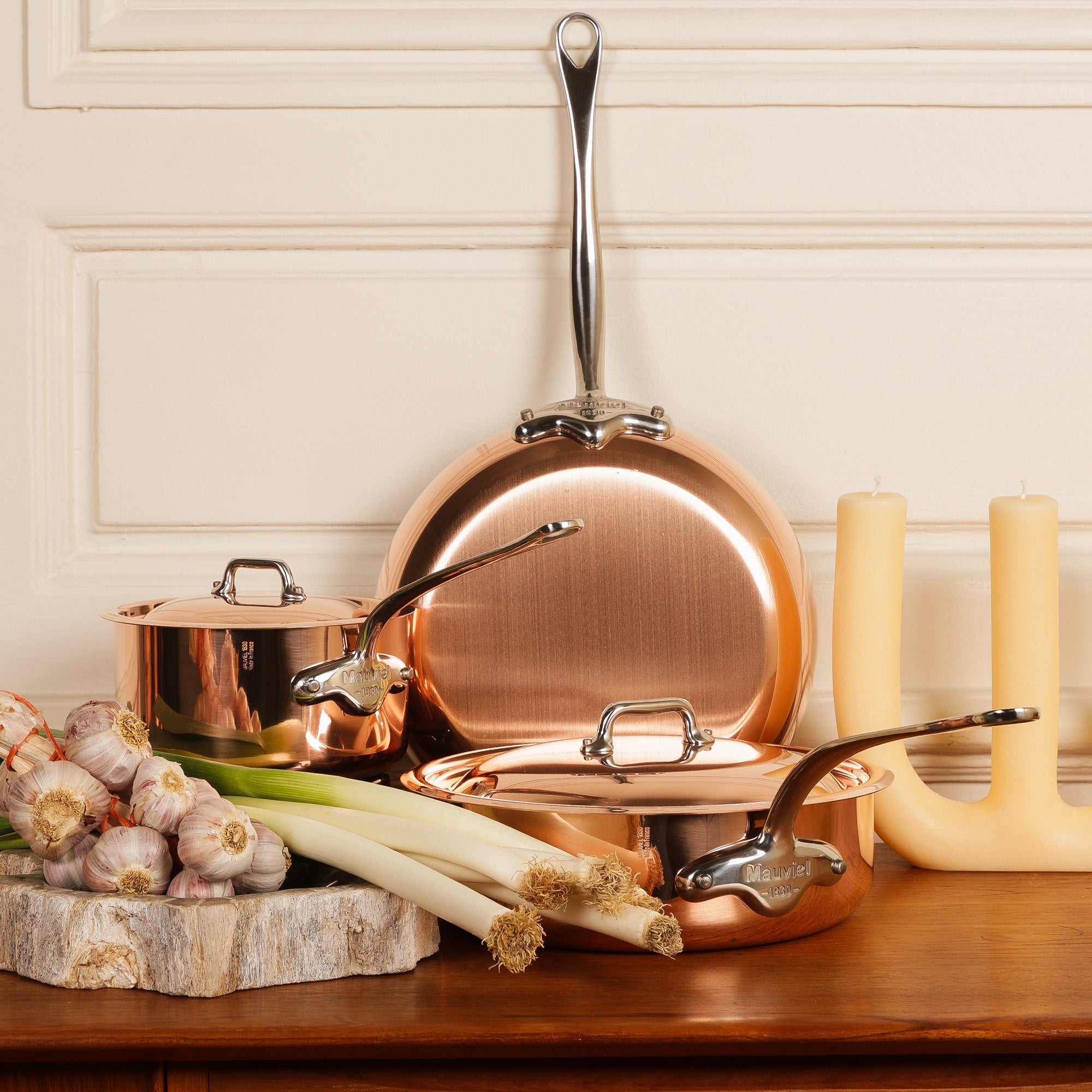 Mauviel M'Heritage M'150 S copper chef pan with cast stainless steel handle, 1.2-quart capacity, shiny copper finish